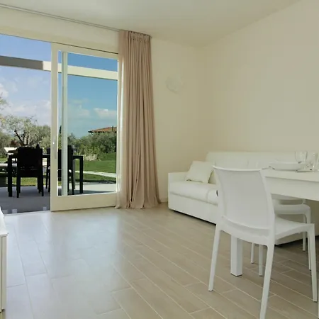 446qa Tonni Danilo - Little Paradise 3 Apartament
